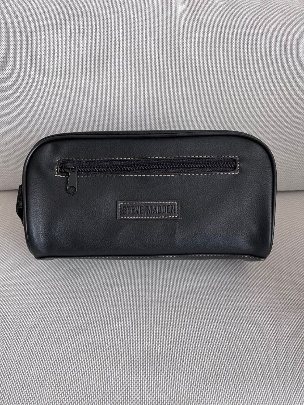 Free Gift with Purchase - Steve Madden Toiletry Bag